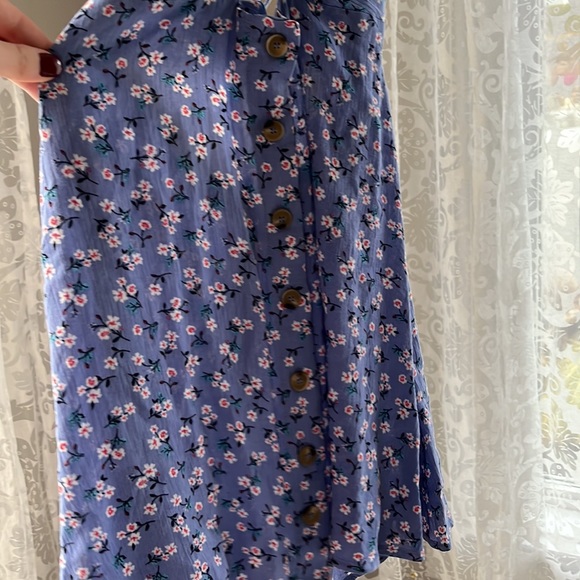 Violet Floral dress - Picture 2 of 4